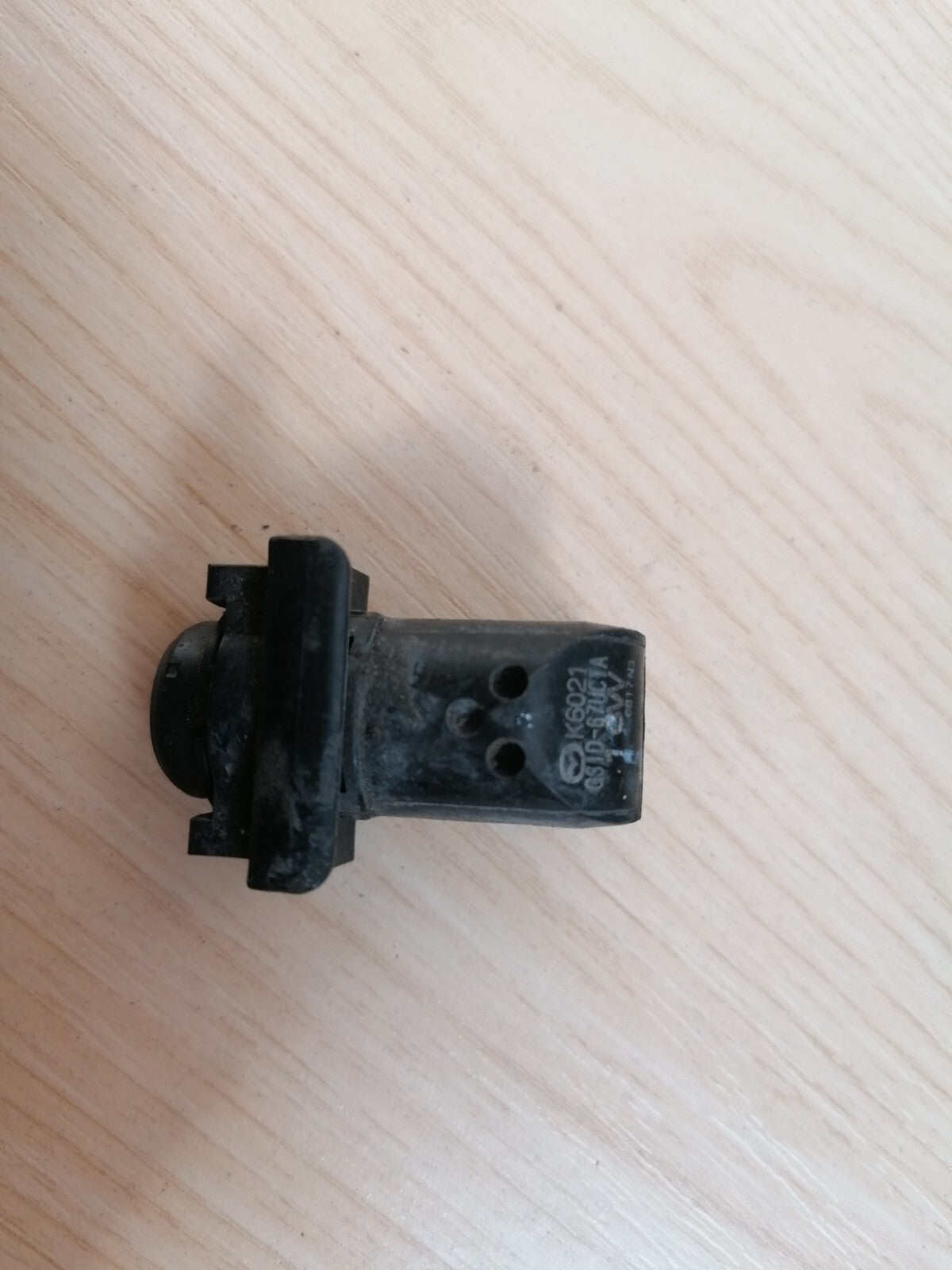 MAZDA CX 2007-2012 PARKING DISTANCE CONTROL SENSOR K6021 GS1D-67UC1A - Image 3