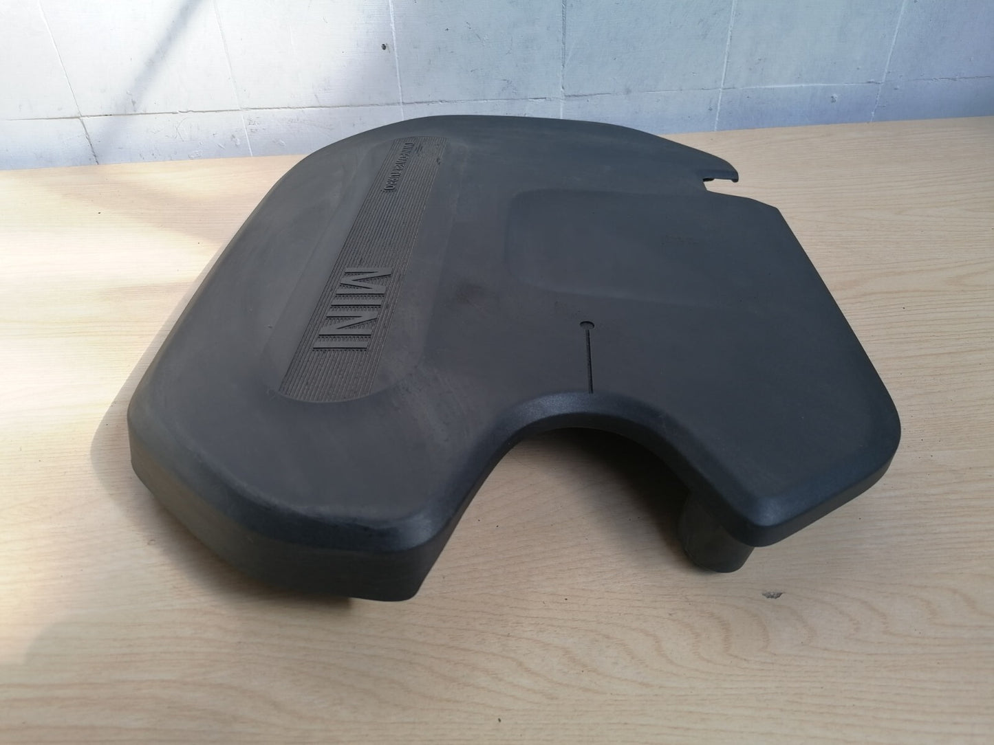 MINI COOPER 1.5 DIESEL 6 SPEED MANUAL 2017 ENGINE TOP COVER 8579534 Warranty - Image 5
