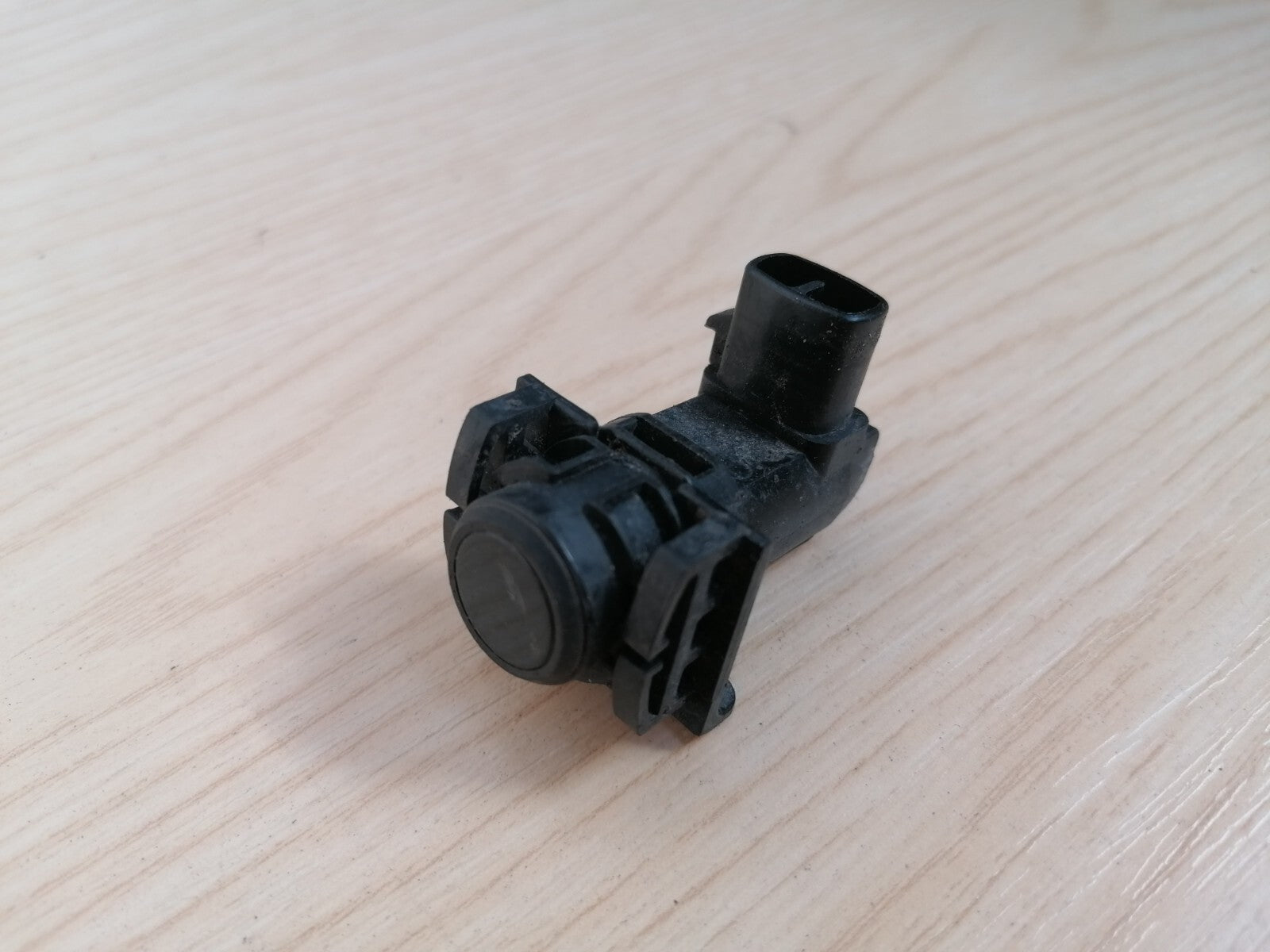 MAZDA CX 2007-2012 PARKING DISTANCE CONTROL SENSOR K6021 GS1D-67UC1A - Image 1