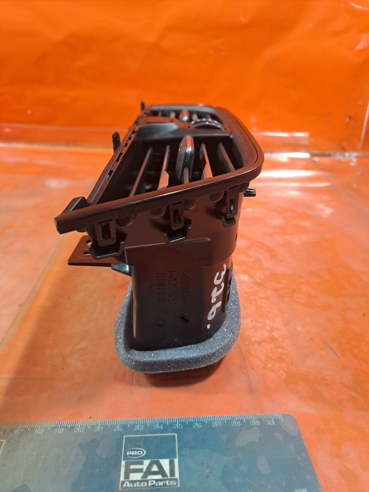 ebay-src:https://i.ebayimg.com/00/s/mtywmfgxmjaw/z/vlaaaeswfnhpqx4t/$_57.jpg