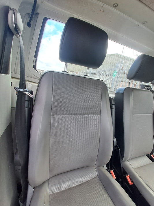 2021 VW Transporter T30 Front Right Driver Single Captains Seat Warranty A412 - Image 2
