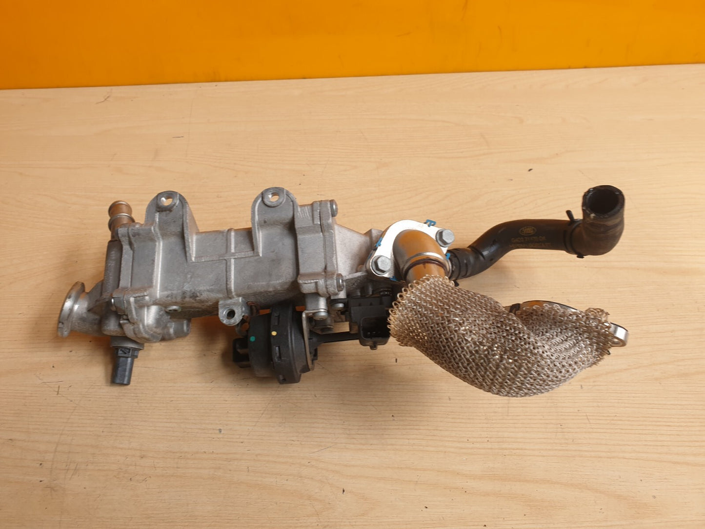 ✅2018 LAND ROVER DISCOVERY SPORT L550 2.0D EGR VALVE COOLER G4D3-9F464-DD A073 - Image 9
