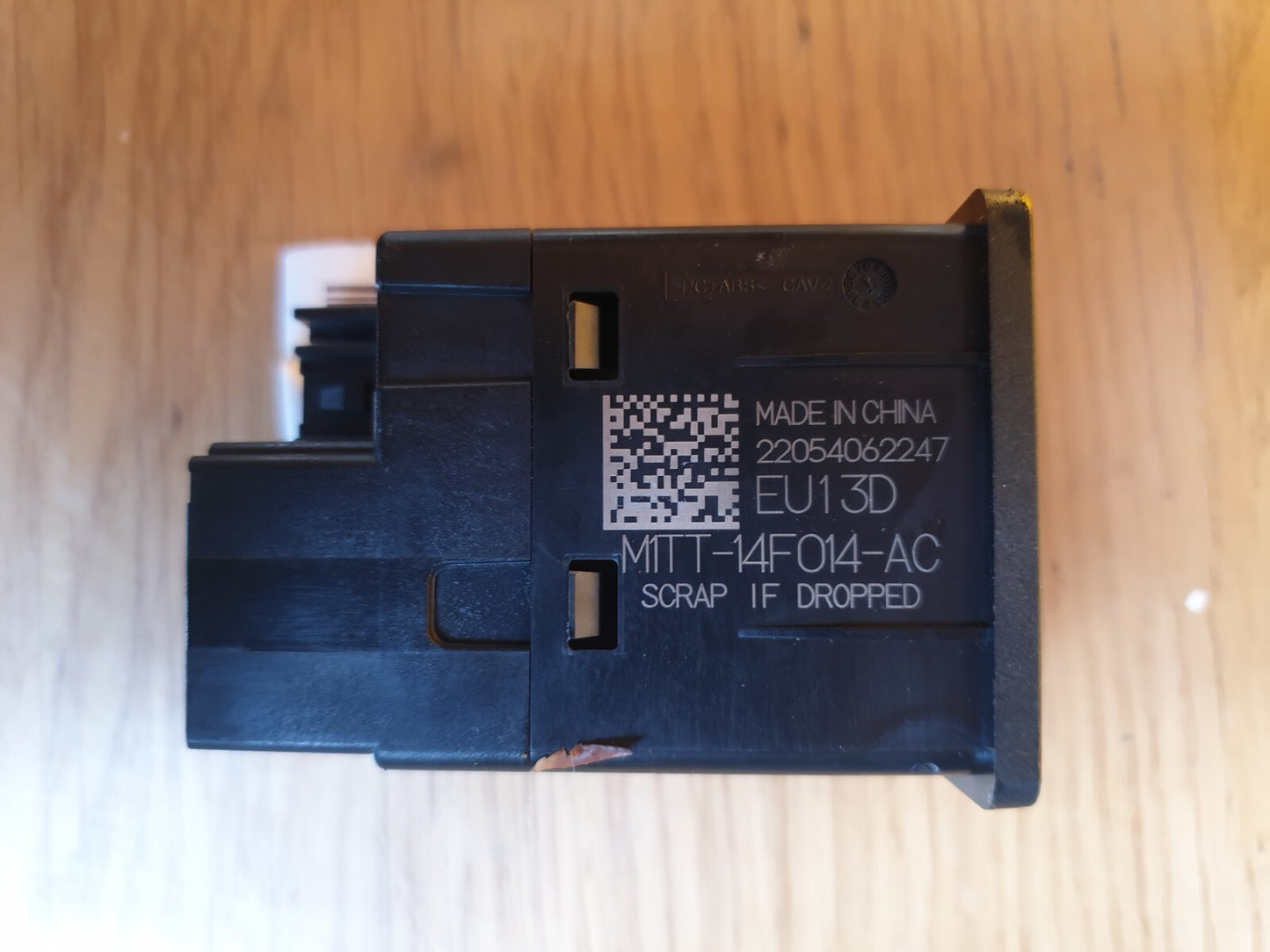 ✅FORD PUMA ST-LINE 1.0 PETROL 2022 USB PORT M1TT14F014AC Warranty A202 - Image 2