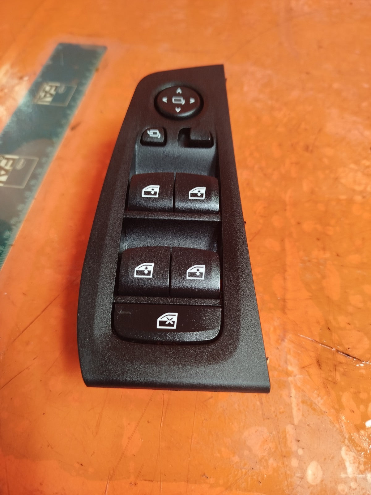 ✅2023 BMW 2 SERIES M SPORT F44 FRONT RIGHT WINDOW SWITCH 7948784 + WARRANTY A293 - Image 2