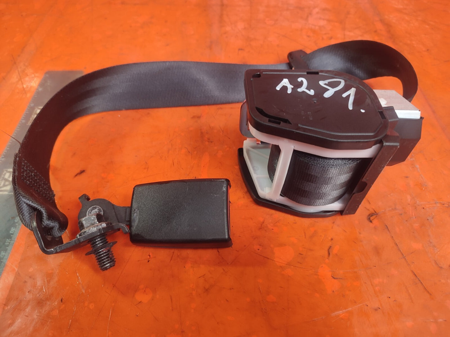 ✅2019 FORD TRANSIT CUSTOM V362 FRONT MIDDLE SEAT BELT WITH BUCKLE BK21V611B61ADW - Image 1