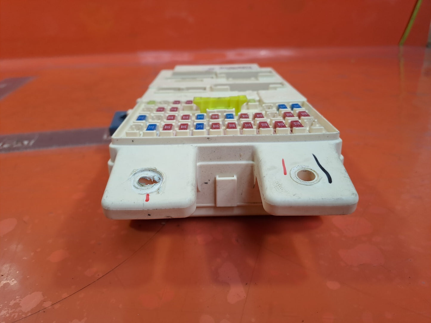 2015 SSANGYONG TIVOLI ELX 1.6P RELAY FUSE BOX 82150-35240 + WARRANTY A221 - Image 4