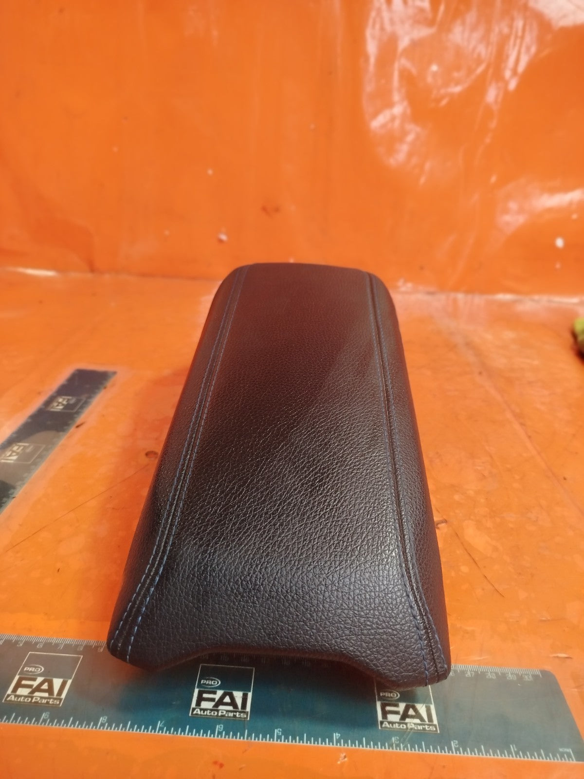 ✅BMW 220D M SPORT F44 2.0 DIESEL 2023 CENTRE CONSOLE LEATHER ARMREST Warranty - Image 3