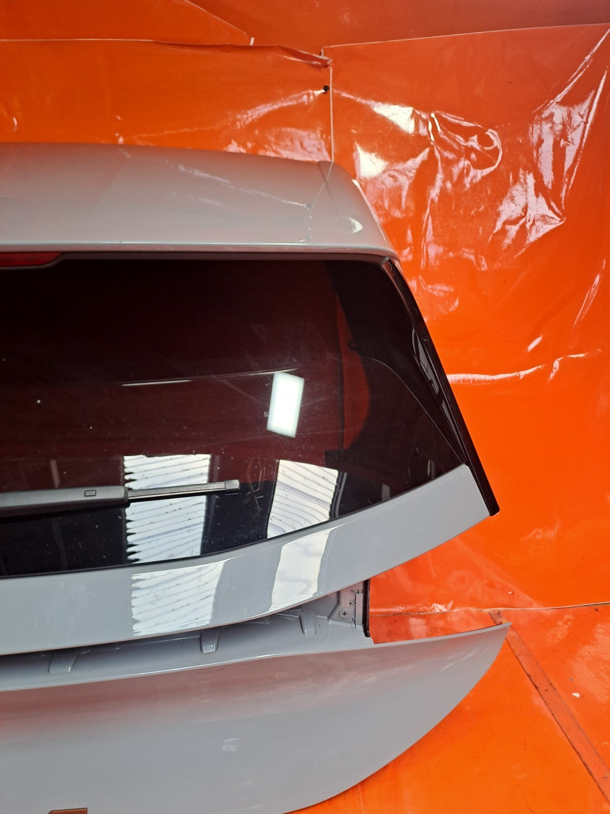 ✅CUPRA BORN V2 EV 2023 TAILGATE BOOT LID GREY + WARRANTY A272 - Image 2