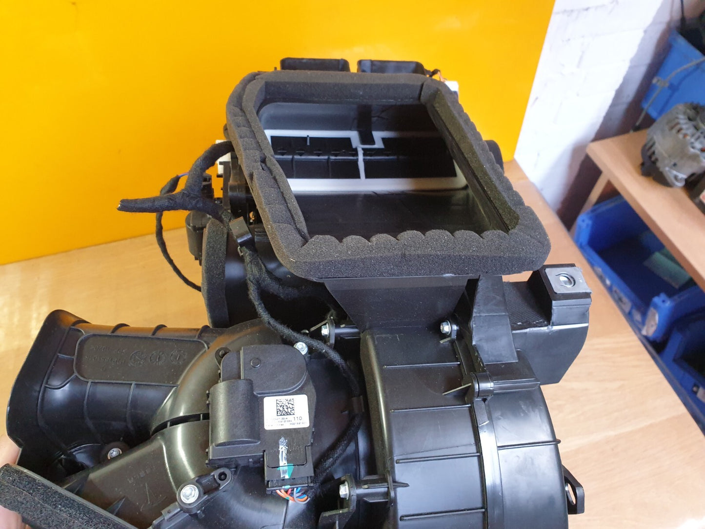 ✅2022 TESLA MODEL Y HEATER BOX MATRIX KFB1512VX-00F4J 1500627-00-A + WARRANTY - Image 9