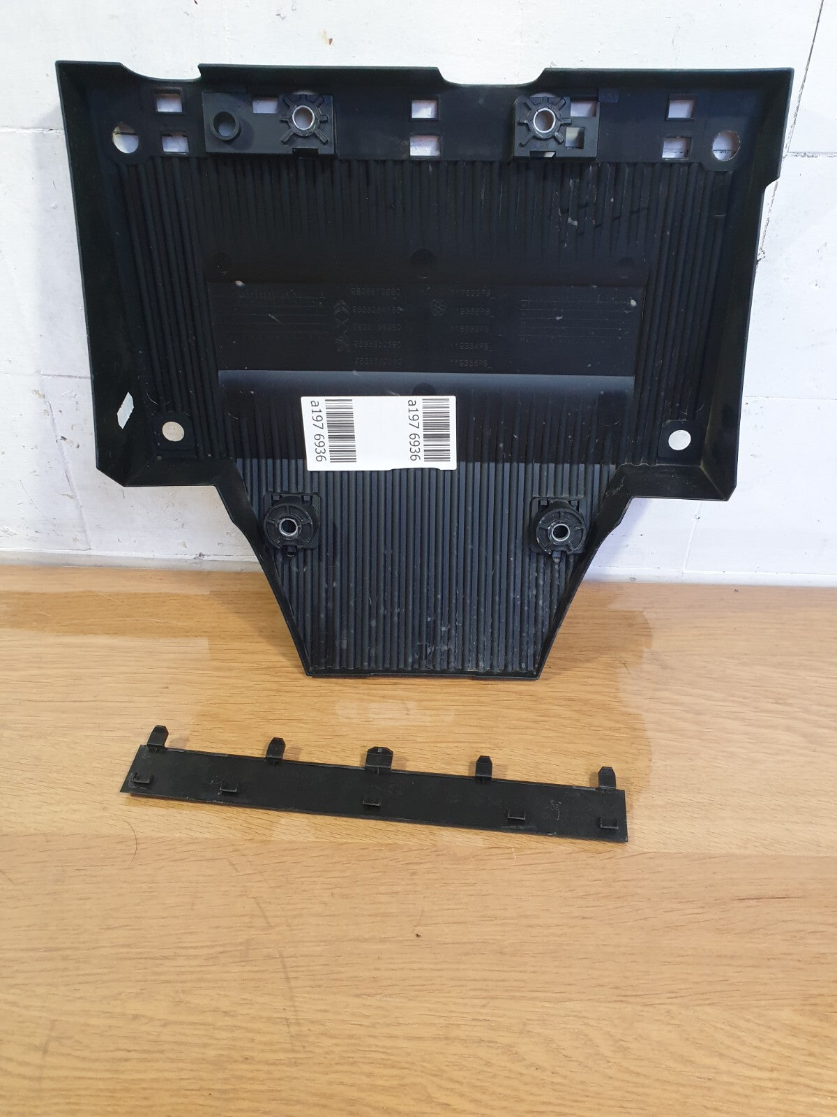 ✅2020 PEUGEOT 208 ALLURE EV ELECTRIC ENGINE PROTECTION COVER 9828879280 A197 - Image 8