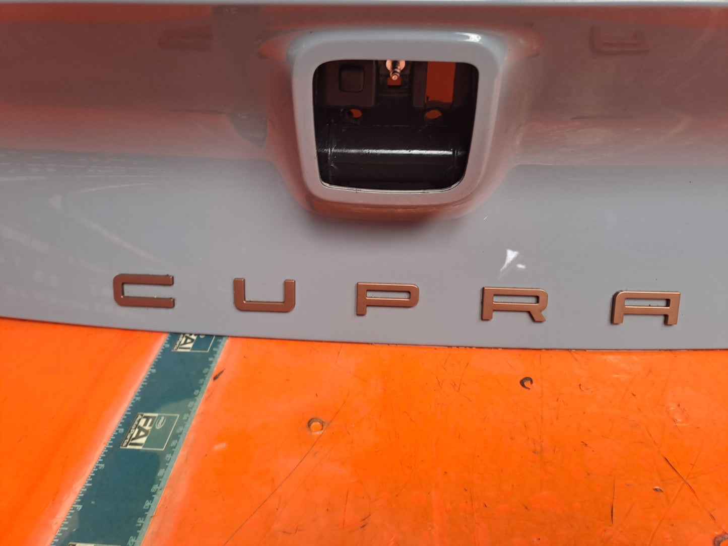✅CUPRA BORN V2 EV 2023 TAILGATE BOOT LID GREY + WARRANTY A272 - Image 8
