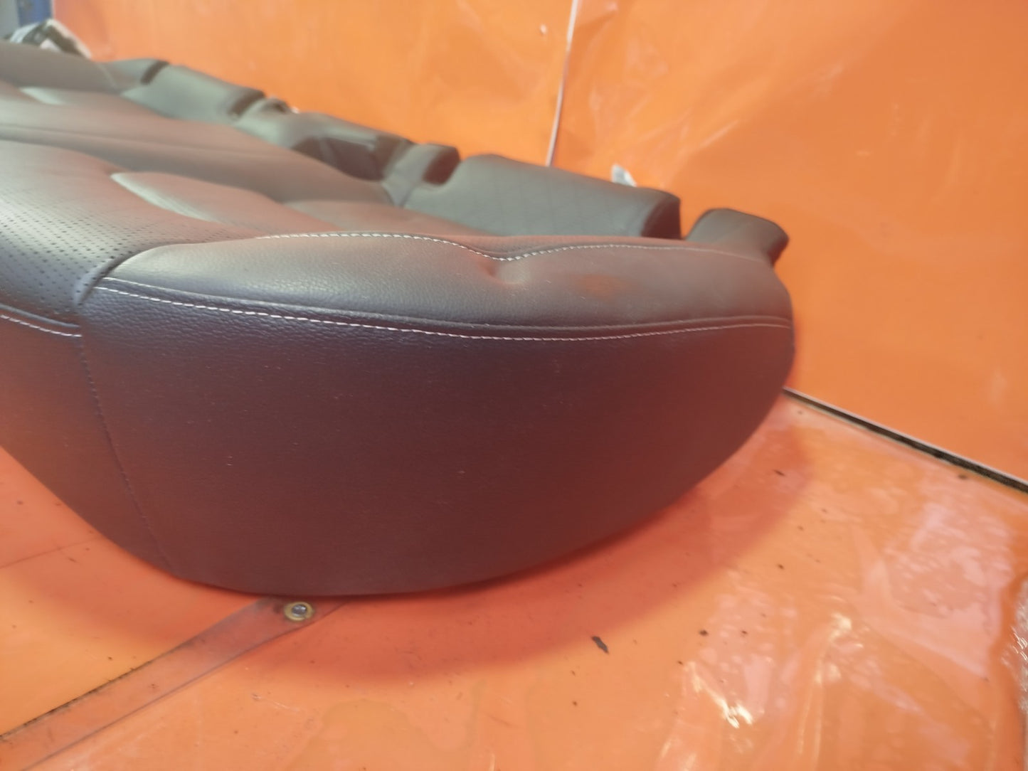 ✅Kia Xceed 4 Isg 1.5 Petrol 2021 REAR LEATHER SEAT BASE 3457581 Warranty A228 - Image 12