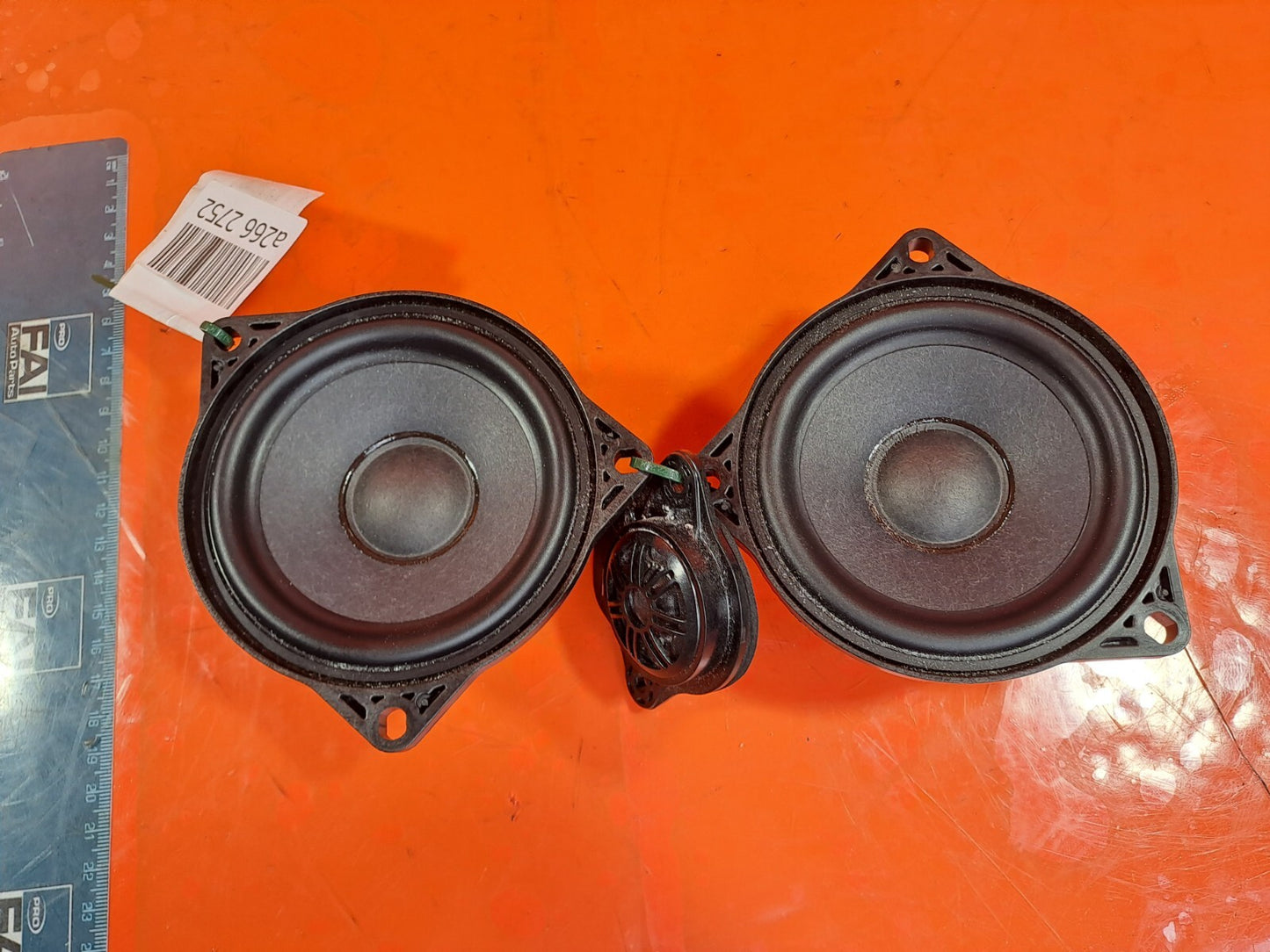 ✅2020 TESLA MODEL 3 DASHBOARD SPEAKERS 1079742-00-B + WARRANTY A266 - Image 11
