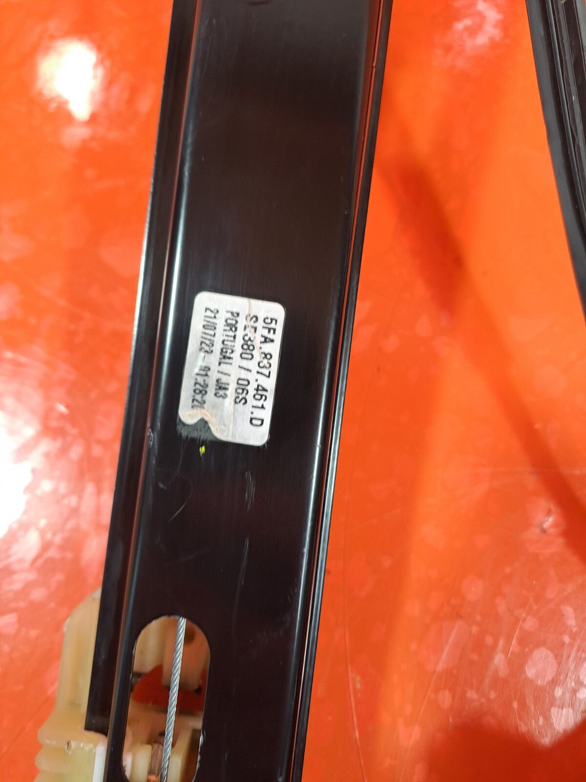 Cupra Leon VZ2 2023 1.4 Petrol Front Left Window Regulator 5FA837461D 5Q0959801C - Image 9