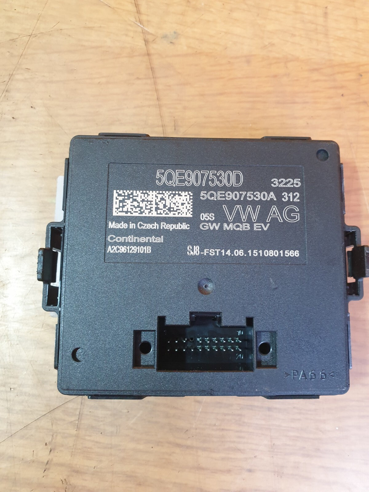 ✅AUDI A3 E-TRON 1.4 PETROL 2015 GATEWAY CONTROL MODULE 5QE907530D Warranty A204 - Image 2