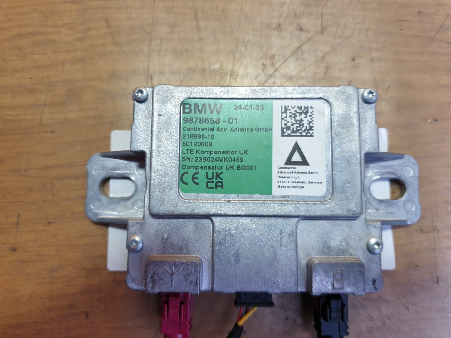 ebay-src:https://i.ebayimg.com/00/s/mtiwmfgxnjaw/z/r-qaaosw1-lmsbxk/$_57.jpg