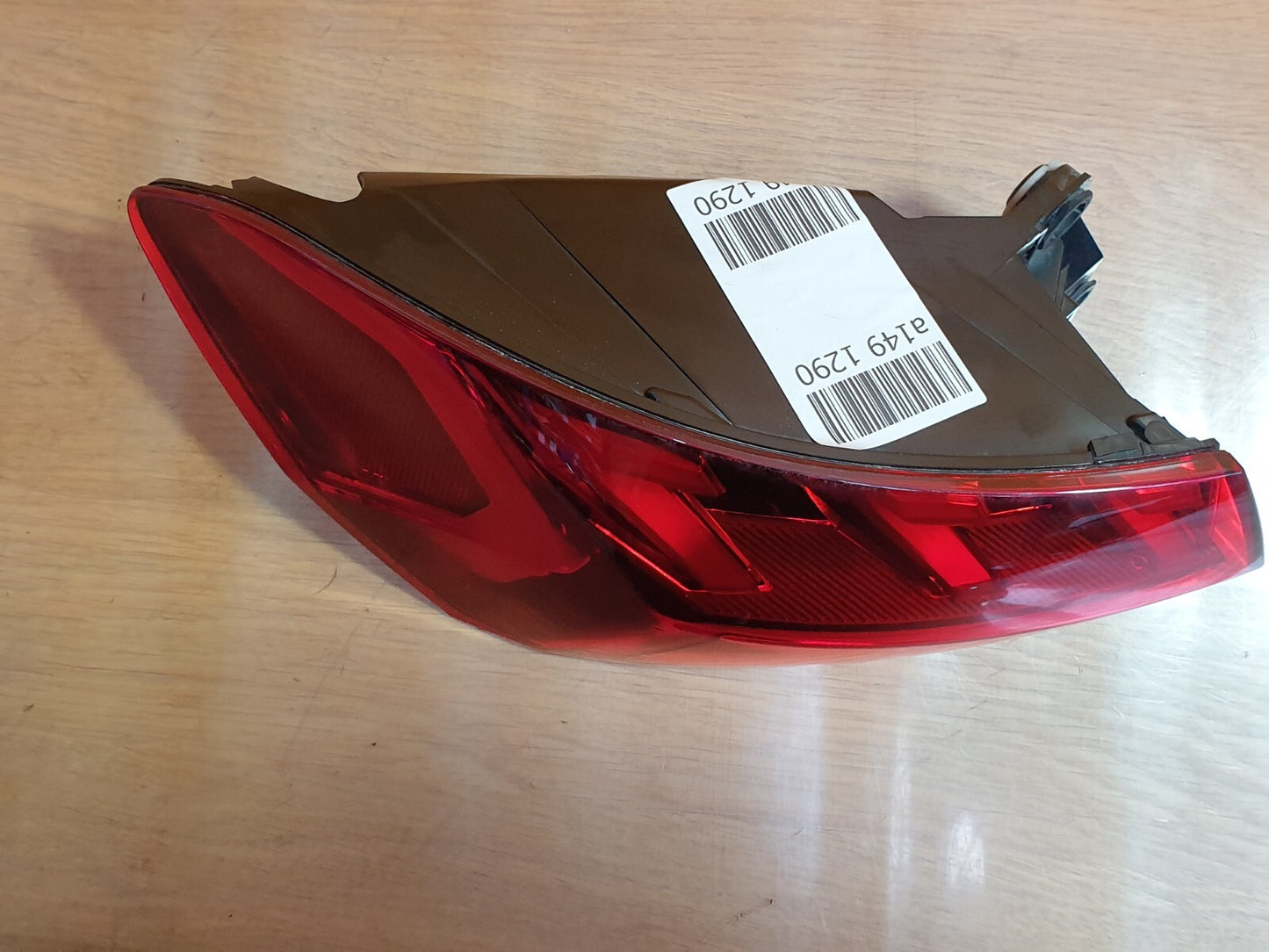 AUDI A3 S LINE 1.4 PETROL 2021 REAR LEFT OUTER TAIL LIGHT 8Y0945207 Warranty - Image 6