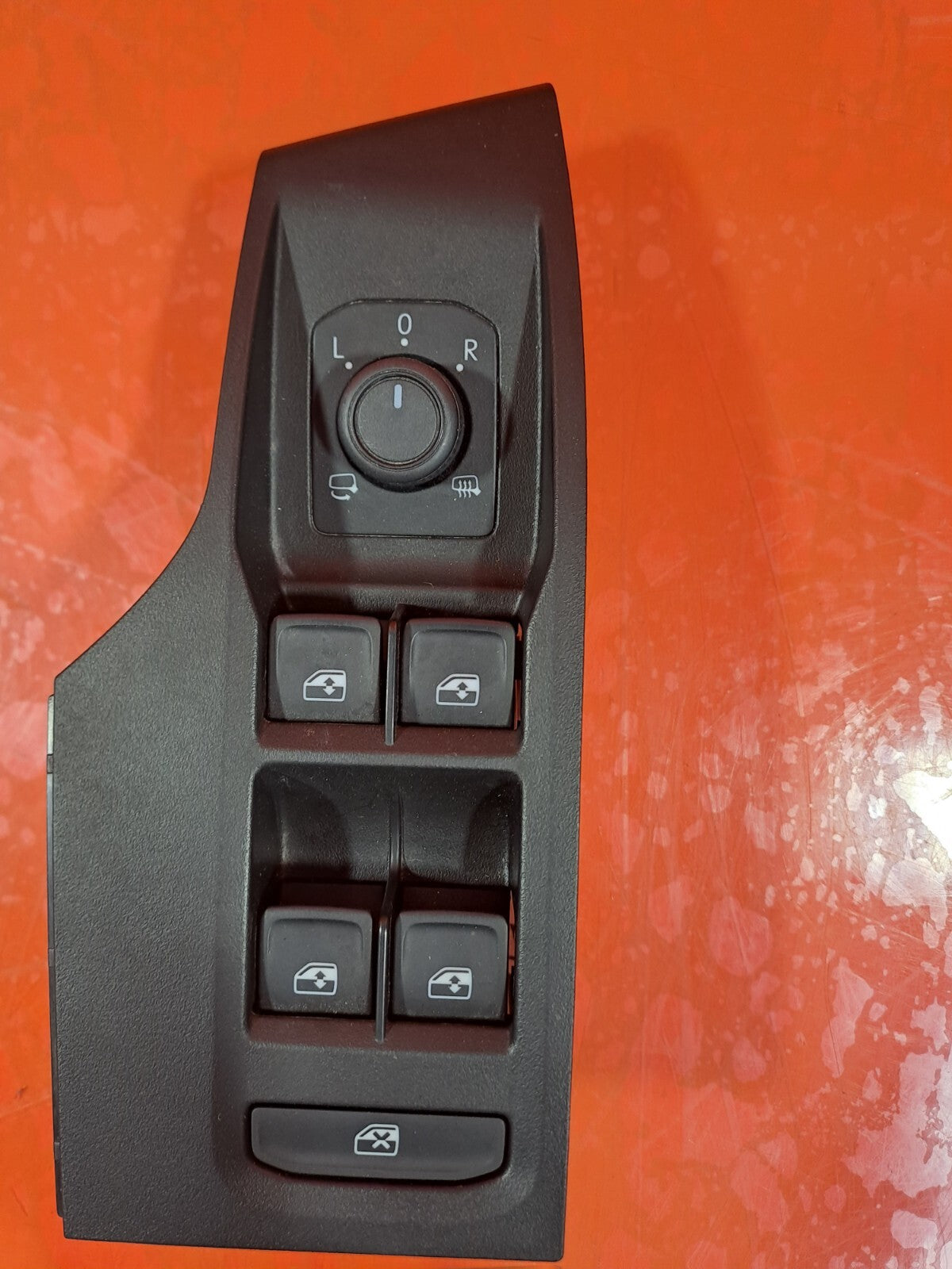 2023 CUPRA LEON VZ2 1.4P FRONT RIGHT ELECTRIC WINDOW SWITCH 5G0959857 A227 - Image 4