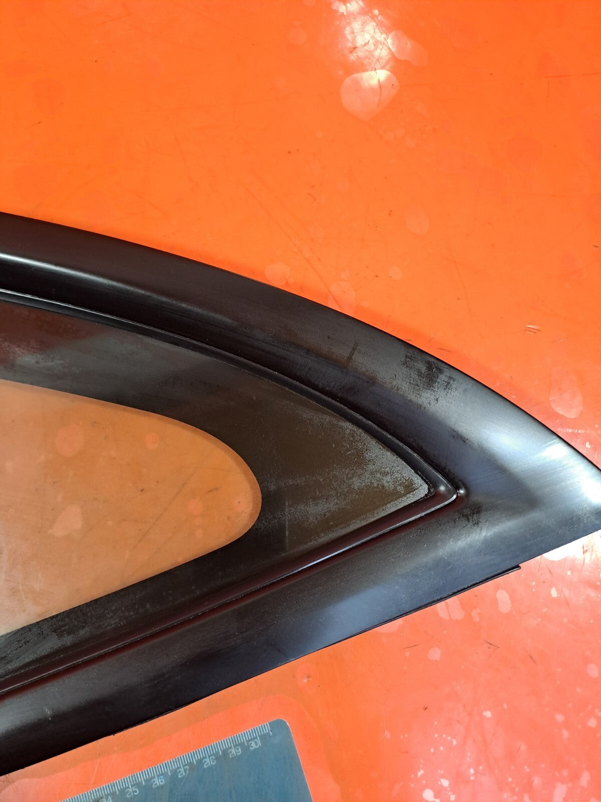 TESLA MODEL 3 LONG 2024 REAR RIGHT QUARTER WINDOW GLASS 43R-011570 1910990-00-C - Image 11