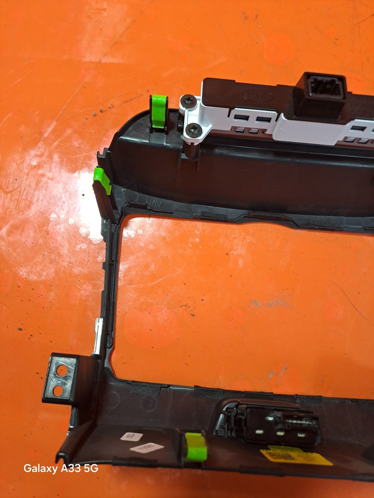 ✅KIA SPORTAGE 4 1.7 DIESEL 2014 DASHBOARD RADIO HEAD UNIT TRIM 847403U055 A287 - Image 8