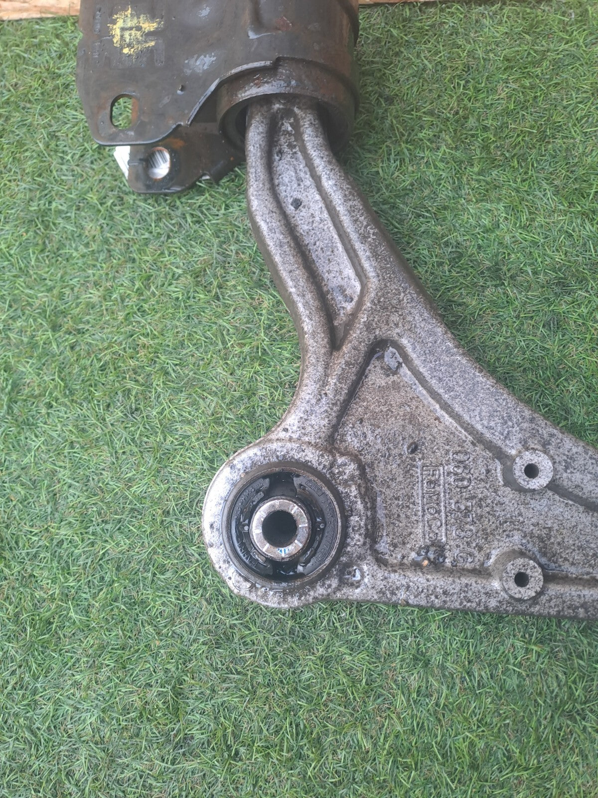 ✅Ford Mondeo Titanium 2016 2.0 Diesel FRONT LEFT LOWER CONTROL ARM WISHBONE A259 - Image 2