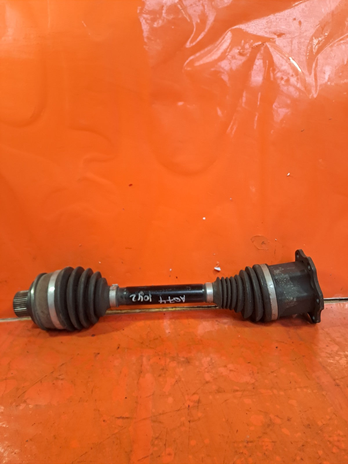 ✅AUDI A4 S LINE B9 2.0 PETROL 2017 FRONT RIGHT OR LEFT AUTO DRIVESHAFT 8W0407271 - Image 2