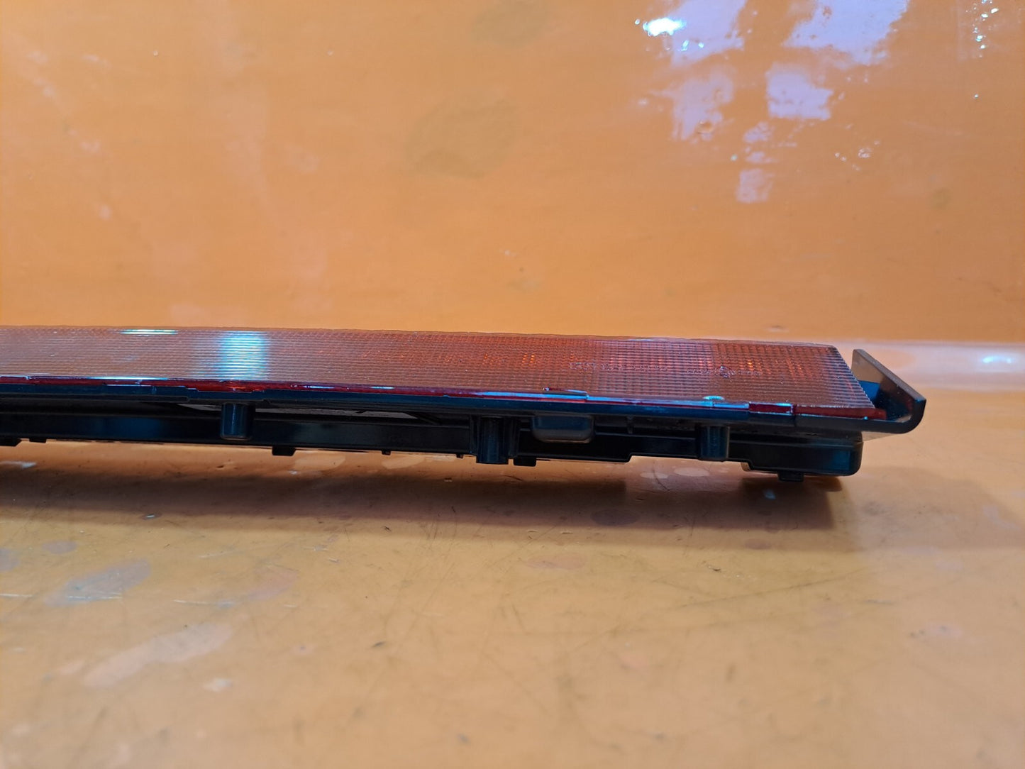 TESLA MODEL 3 LONG 2024 ADDITIONAL BRAKE LIGHT 1615202-00-C Warranty A207 - Image 8