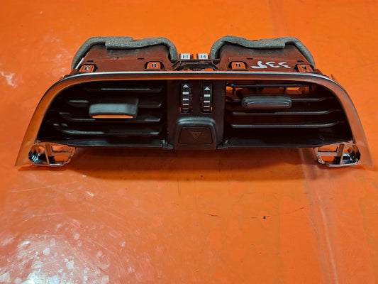 ✅2021 FORD PUMA ST-LINE X DASHBOARD CENTRE AIR VENT H1BB-19K617-AEW + WARRANTY - Image 2