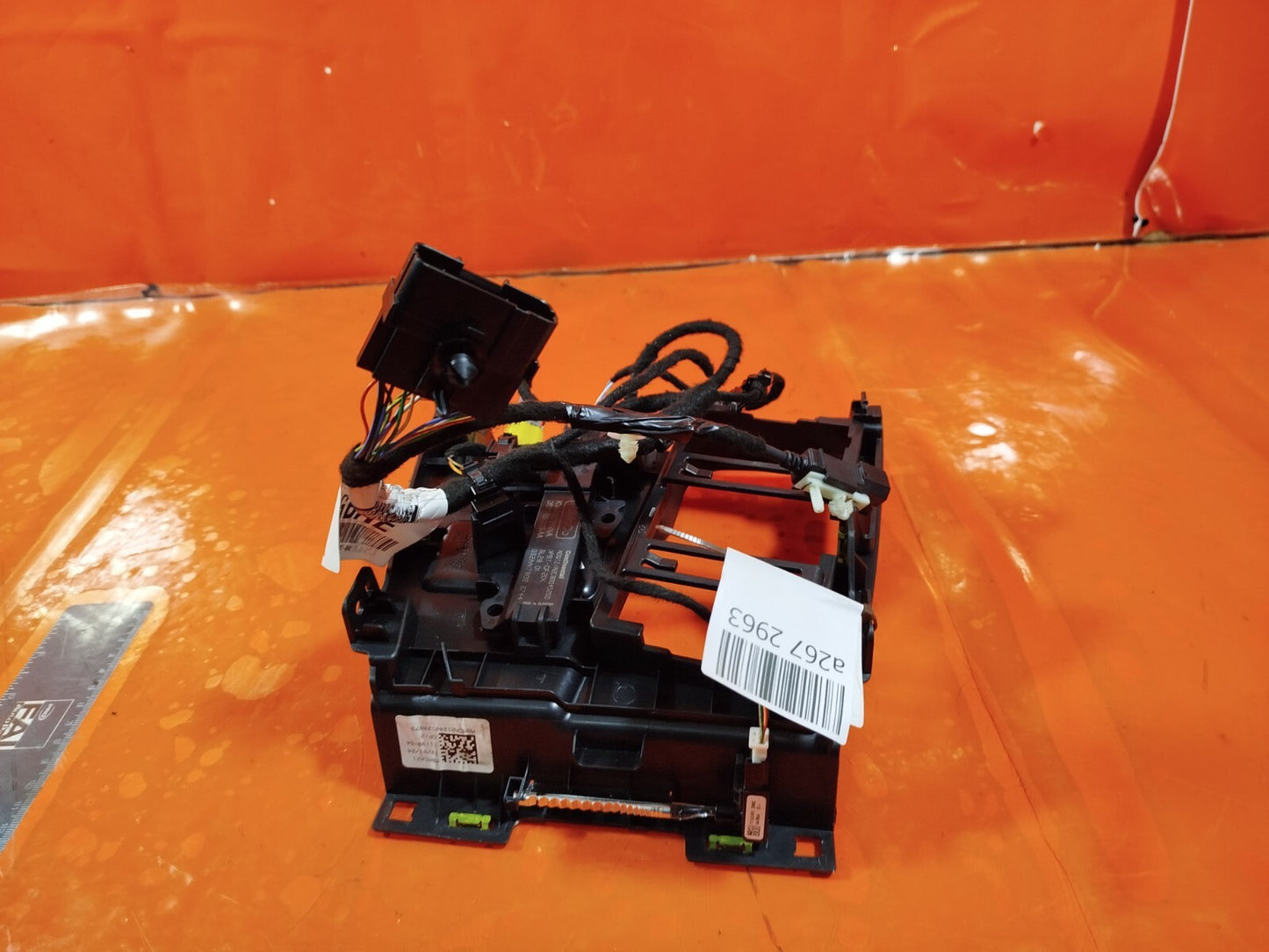 ✅Ford Focus St-Line 1.0 Petrol 2024 CENTER CONSOLE USB PORT SOCKET Warranty A267 - Image 9