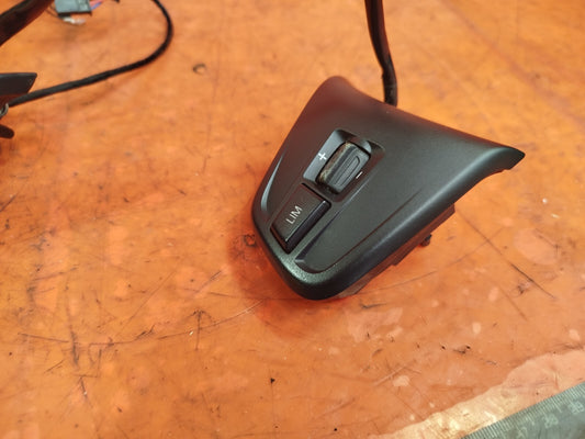✅2017 BMW 2 SERIES F45 STEERING WHEEL CONTROLS 9263548 + WARRANTY A231 - Image 2