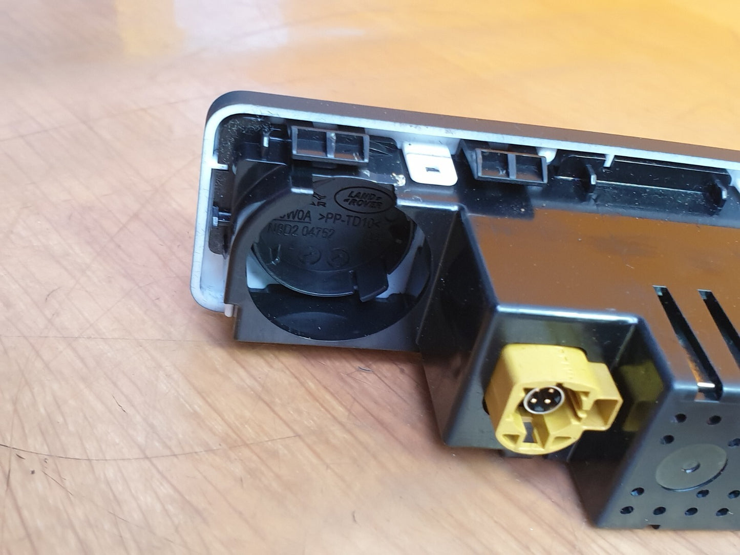 ✅2022 RANGE ROVER EVOQUE L551 USB PORT SOCKET L8B2-19E110-CD + WARRANTY A169 - Image 6