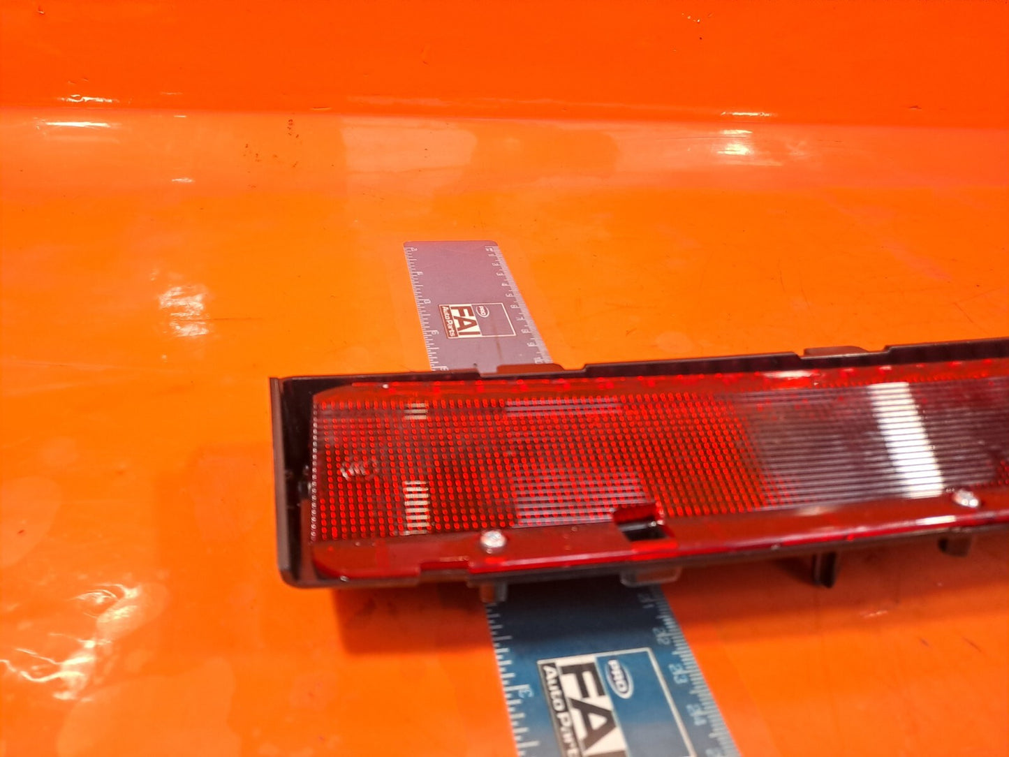 TESLA MODEL 3 LONG 2024 ADDITIONAL BRAKE LIGHT 1615202-00-C Warranty A207 - Image 3