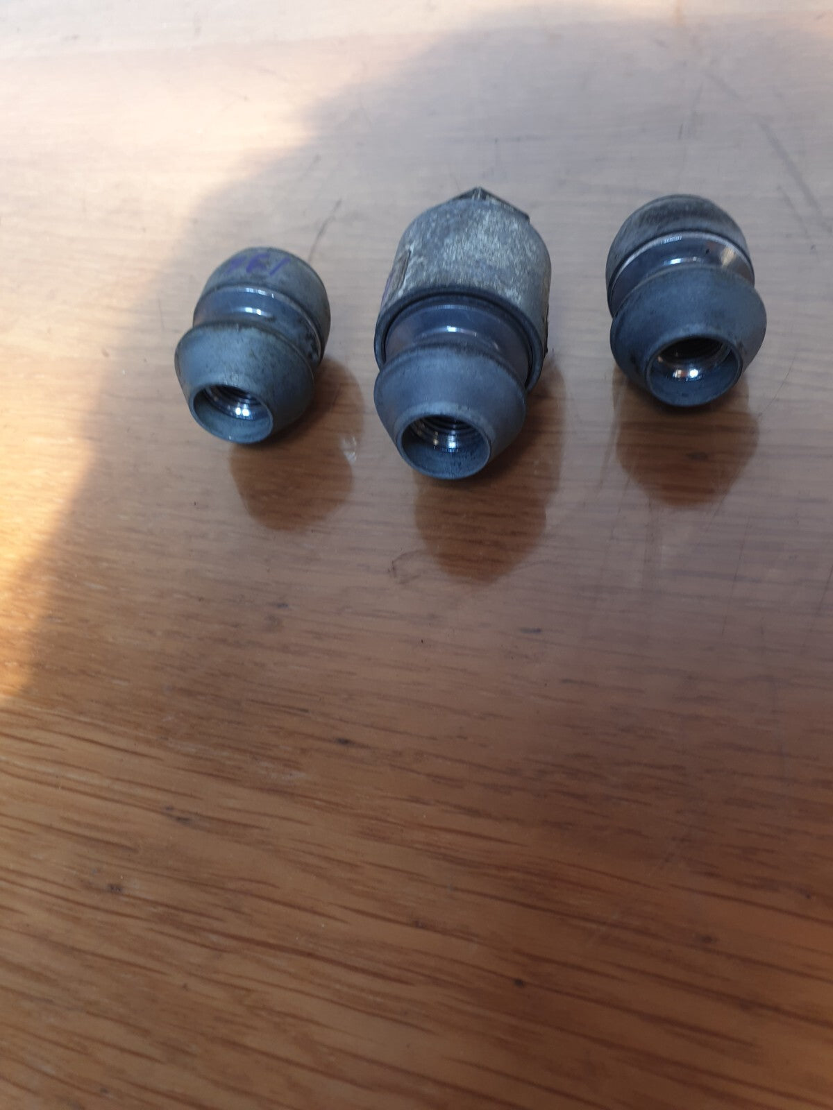2017 JAGUAR F-PACE X761 3.0P LOCKING WHEEL NUTS x3 & KEY + WARRANTY A196 - Image 5