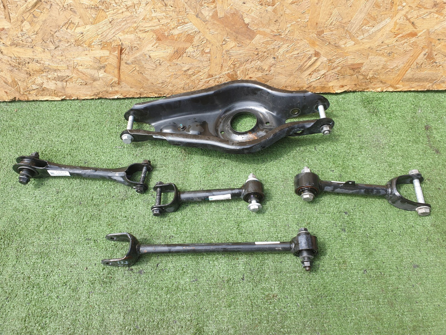 ✅2022 TESLA MODEL Y REAR LEFT SIDE ARM WISHBONE SET 1044441-00-F + WARRANTY A172 - Image 7