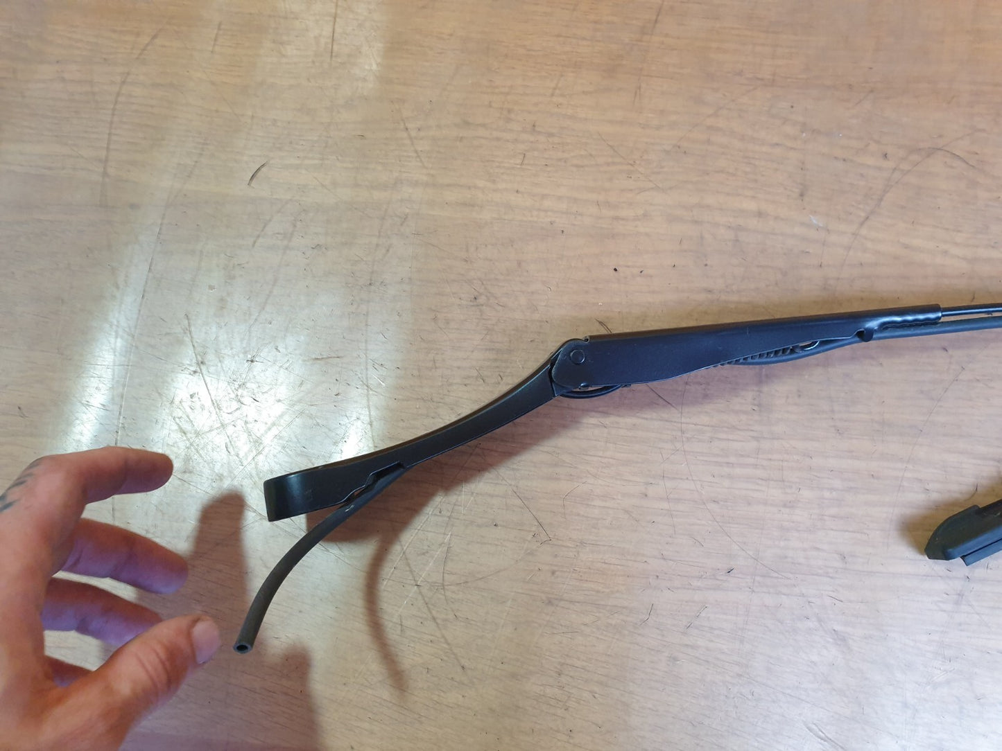 ✅2022 TESLA MODEL Y FRONT RIGHT WIPER ARM WITH BLADE + WARRANTY A172 - Image 11