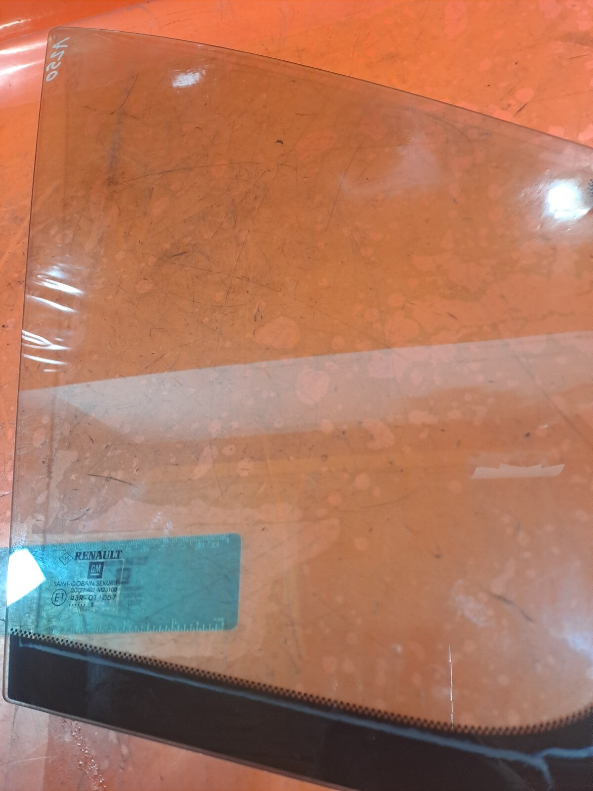 ✅RENAULT TRAFIC MK3 Sl27 1.6 DIESEL 2015 FRONT RIGHT DOOR QUARTER WINDOW GLASS - Image 12