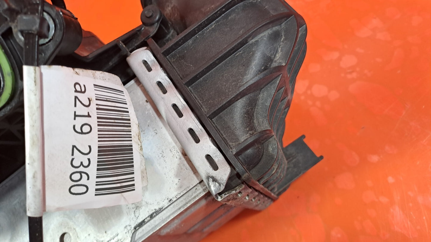 Volkswagen Tiago Life 1.0 Petrol 2023 INTERCOOLER 05C145785C 04E906051H Warranty - Image 12