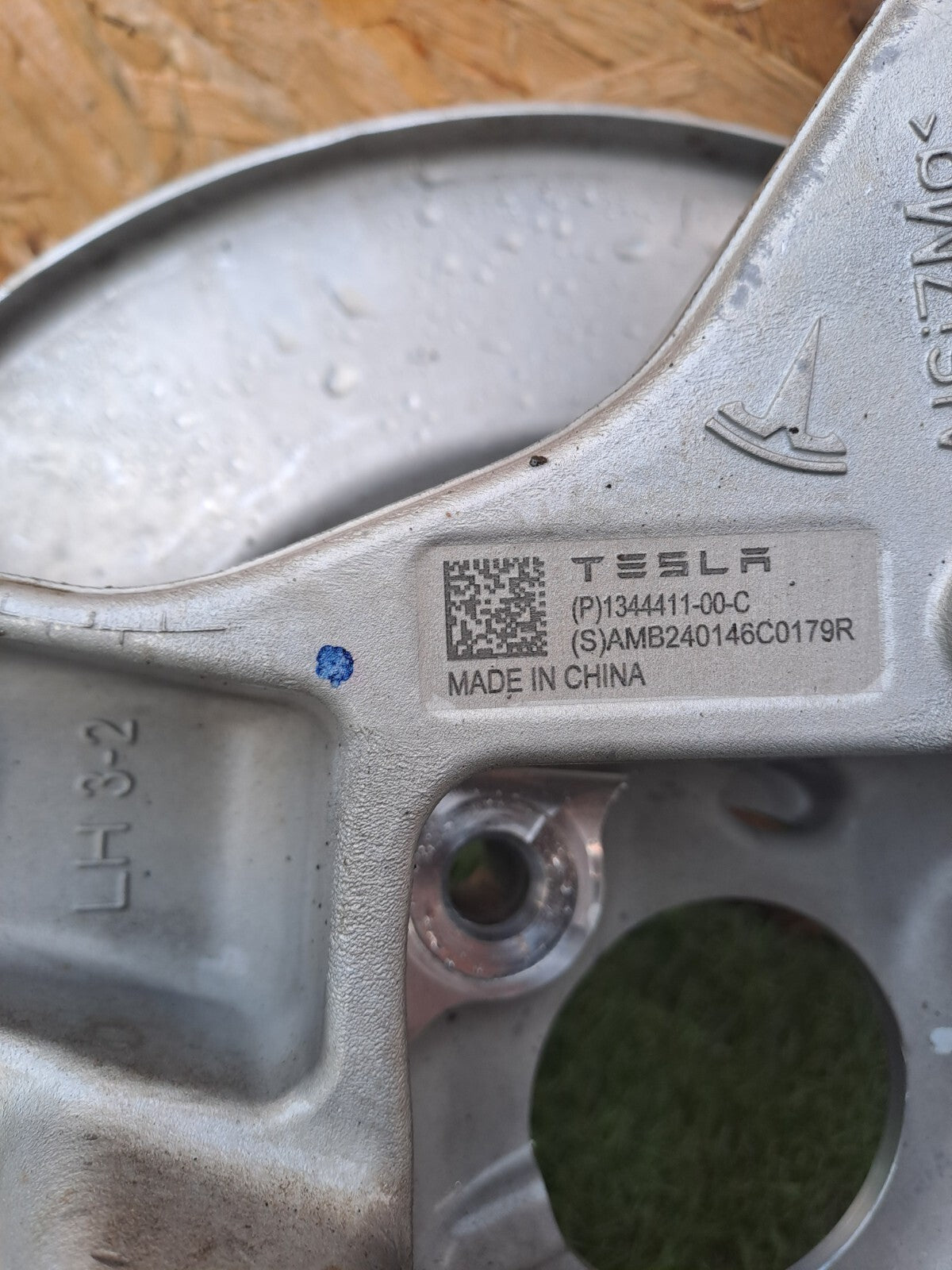 2024 TESLA MODEL 3 LONG REAR LEFT WHEEL HUB KNUCKLE 1344411-00-C +WARRANTY A207 - Image 11