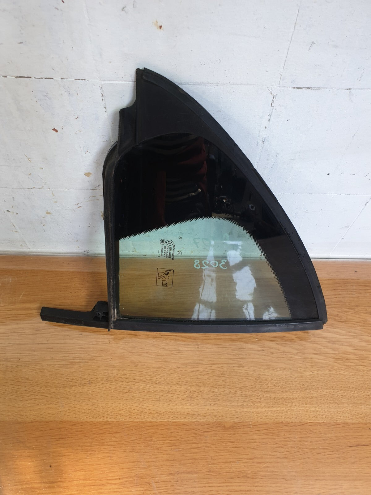 ✅2013 MERCEDES A CLASS W176 1.5D REAR RIGHT DOOR QUARTER GLASS 43R-00048 A107 - Image 10