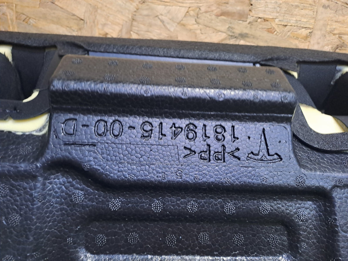 ebay-src:https://i.ebayimg.com/00/s/mtiwmfgxnjaw/z/zk0aaoswjtbnyi8p/$_57.jpg