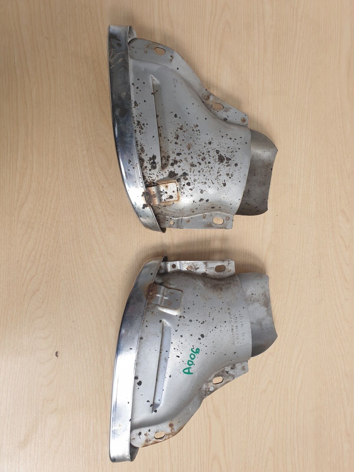 2019 MERCEDES CLS W257 REAR EXHAUST TIP PIPE END A2134903301 A2134903401 A006