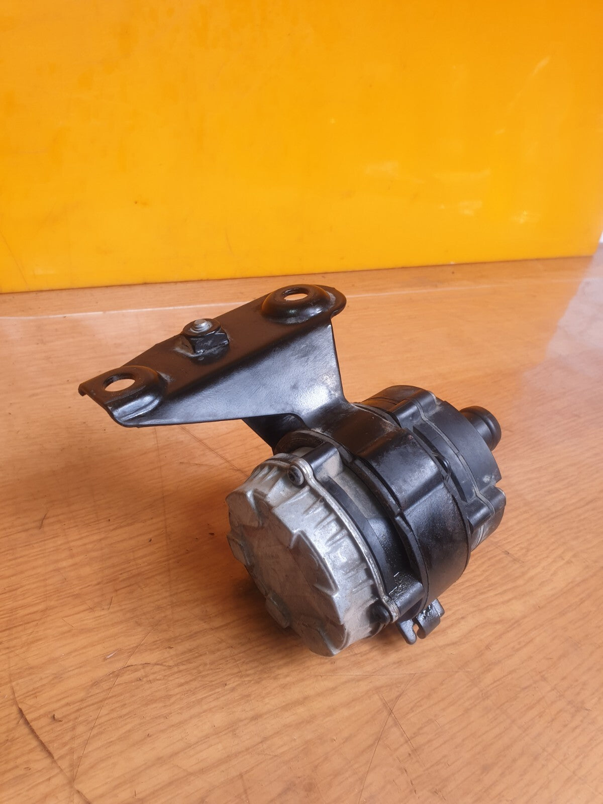 ✅AUDI A3 E-TRON 1.4 PETROL 2015 AUXILIARY WATER PUMP 5Q0819545A Warranty A204 - Image 3