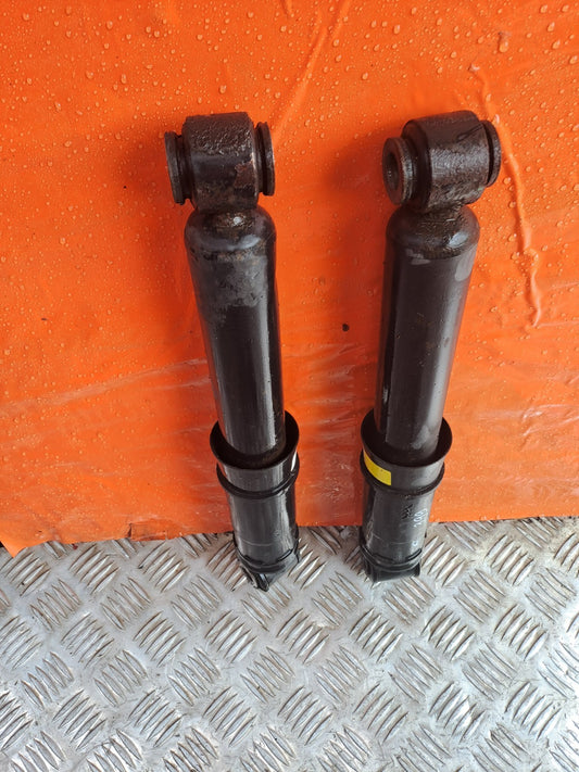 2021 Mercedes W415 Citan Rear Shock Absorber Pair A4153260200 Warranty A399 - Image 2