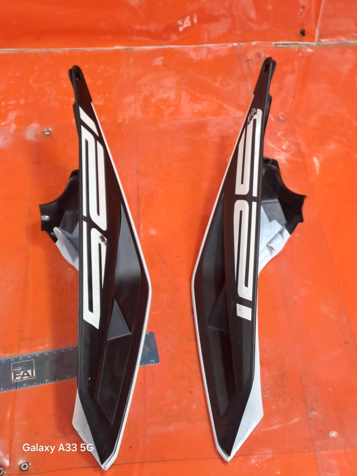 ✅KTM 125 Duke Petrol 2019 Seat Cowl Lower Trim Plastic Cover Pair JP181005 A135 - Image 12