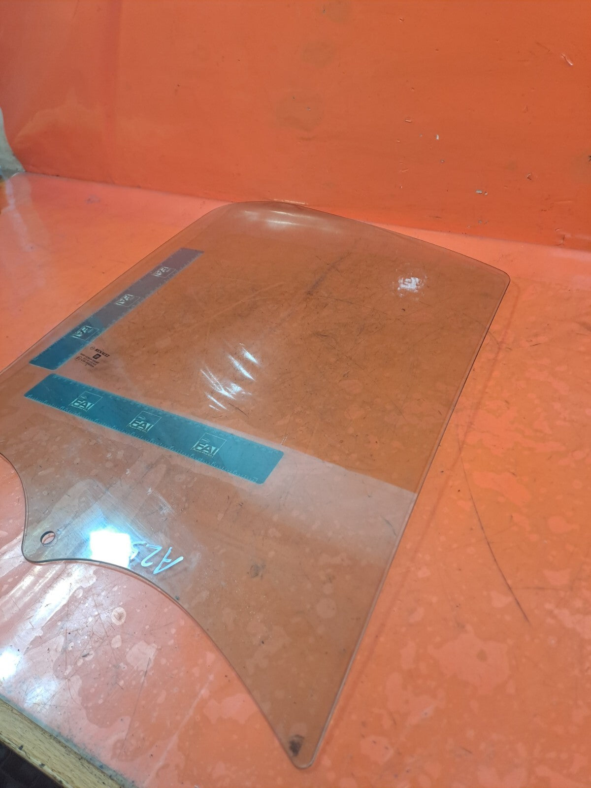 ✅RENAULT TRAFIC MK3 Sl27 1.6 DIESEL 2015 FRONT RIGHT DOOR WINDOW GLASS 43R000464 - Image 4