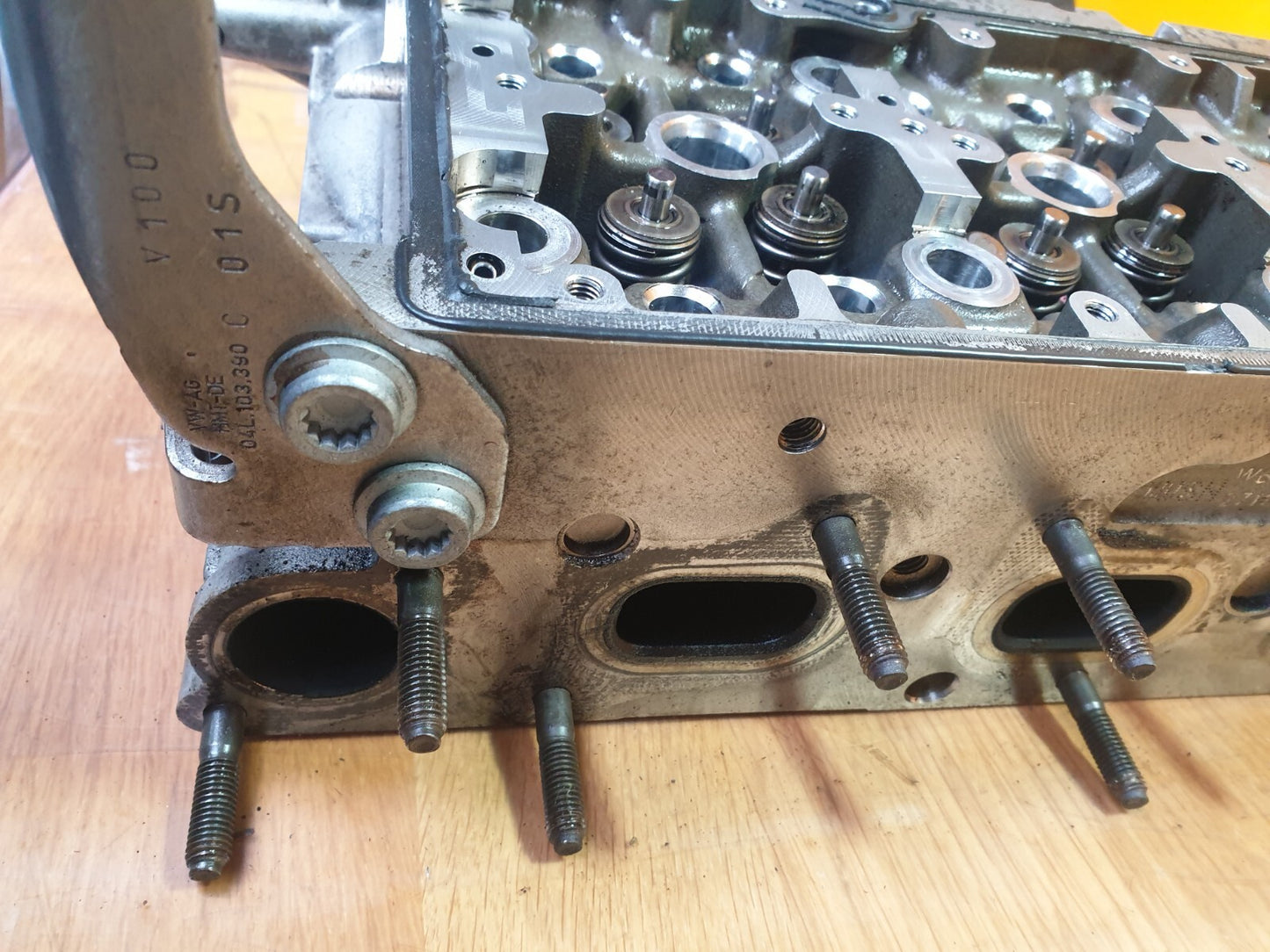 ✅2019 AUDI Q5 FY 2.0TDI CYLINDER HEAD DETA 04L103373E + WARRANTY A168 - Image 7