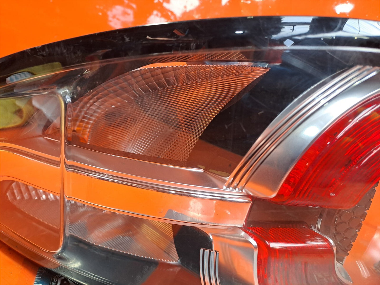 ✅2015 LAND ROVER DISCOVERY SPORT L550 REAR OUTER TAIL LIGHT PAIR FK72-13405-AE - Image 4
