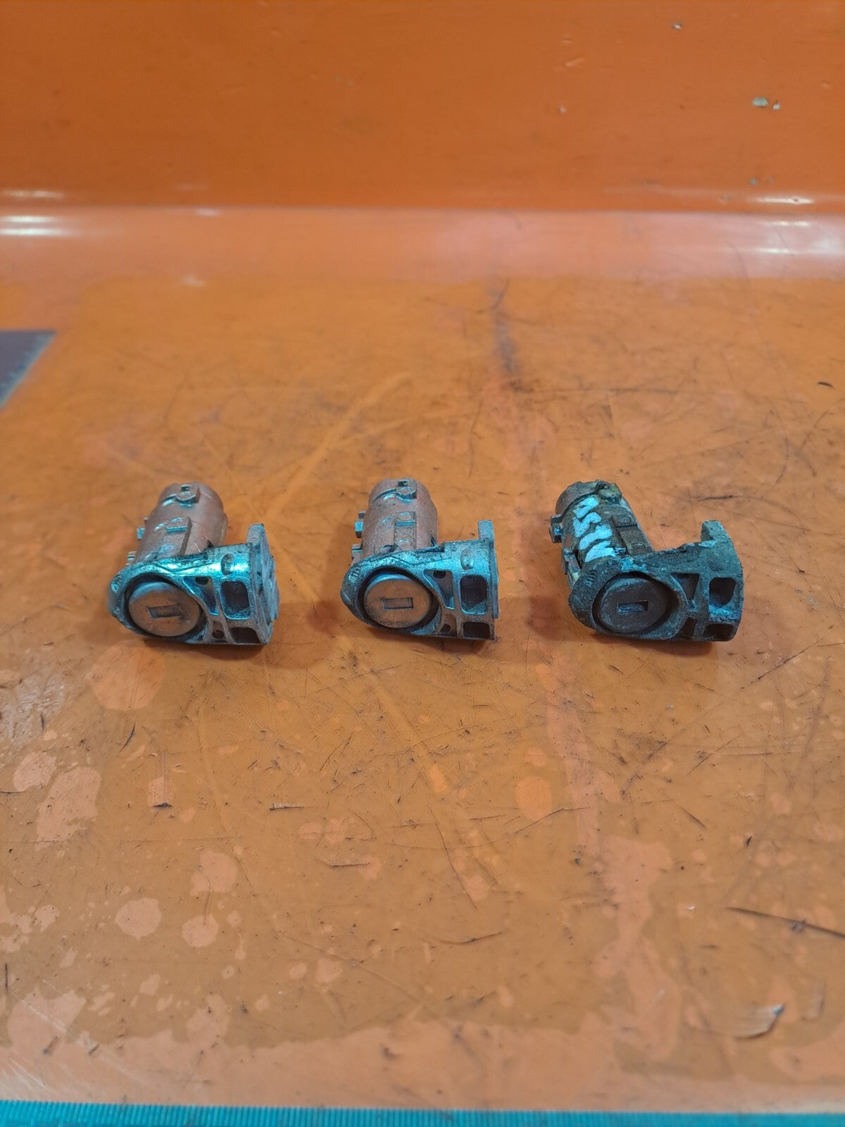 ✅RENAULT TRAFIC MK3 Sl27 1.6 DIESEL 2015 DOOR LOCK BARREL SET A250 - Image 1
