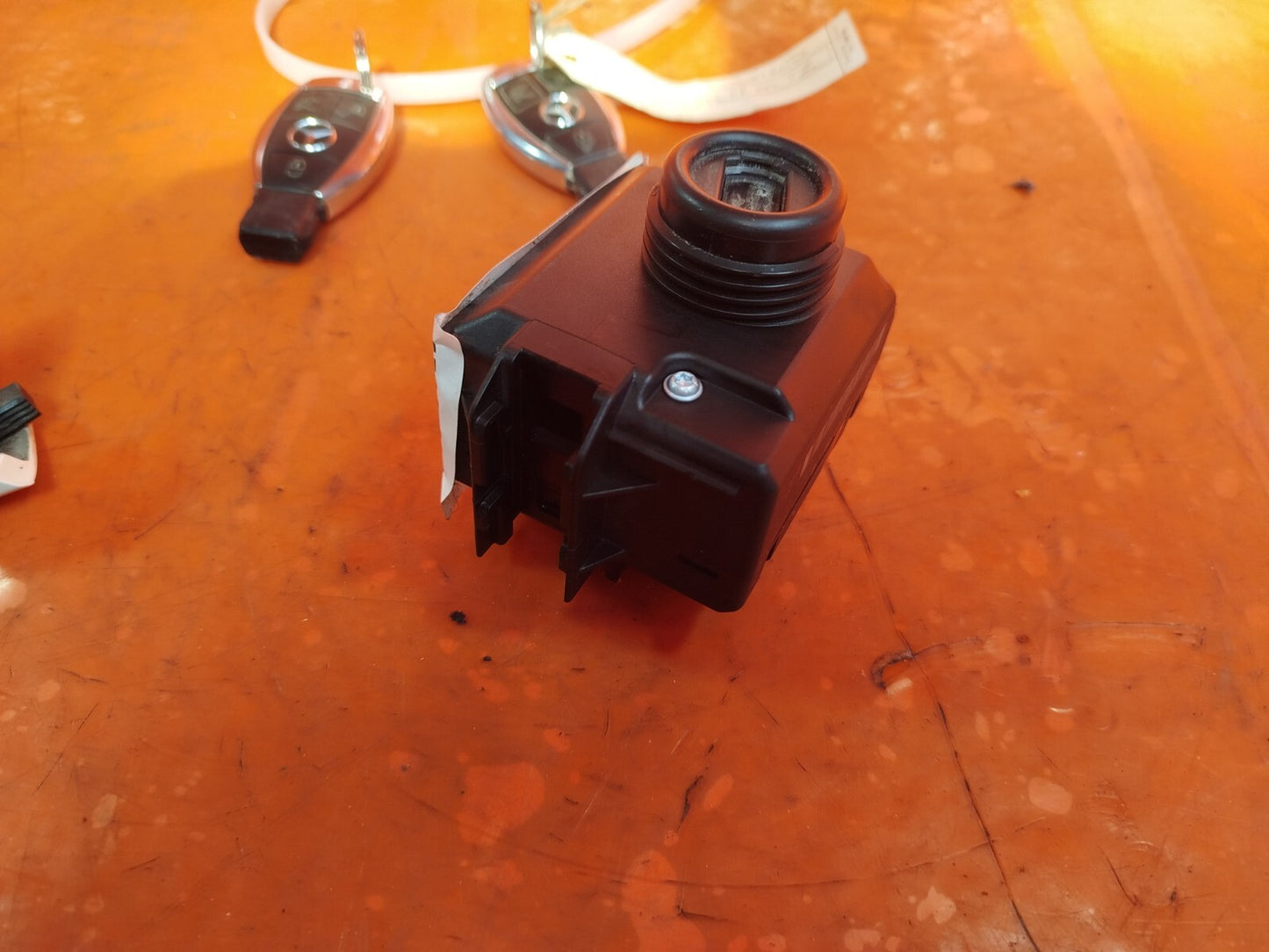 ✅Mercedes C-Class C250 W204 2.1 Diesel 2011 IGNITION&DOOR LOCK WITH KEYS A283 - Image 10