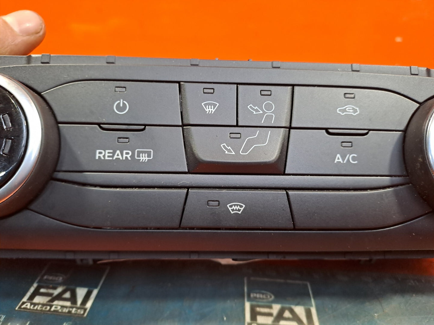 ✅2020 FORD FIESTA ACTIVE 1.0P HEATER A/C CONTROLER SWITCH PANEL J1BT19980BB A247 - Image 4